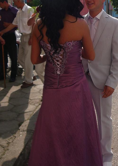 Уникална бална рокля