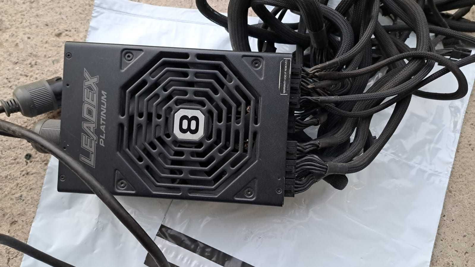 Sursa 2000w Super Flower Leadex Platinum, 80 Plus Platinum, 2000W