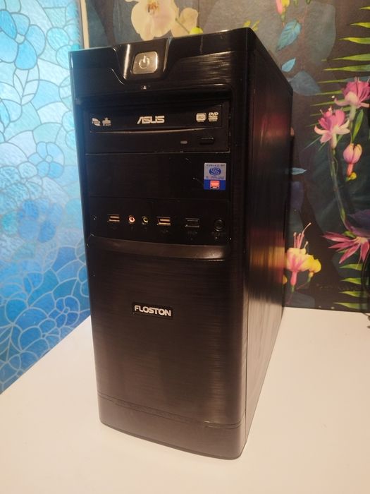 Vand un pc ddr4 cu 8 gb de ramii hard 1 tb