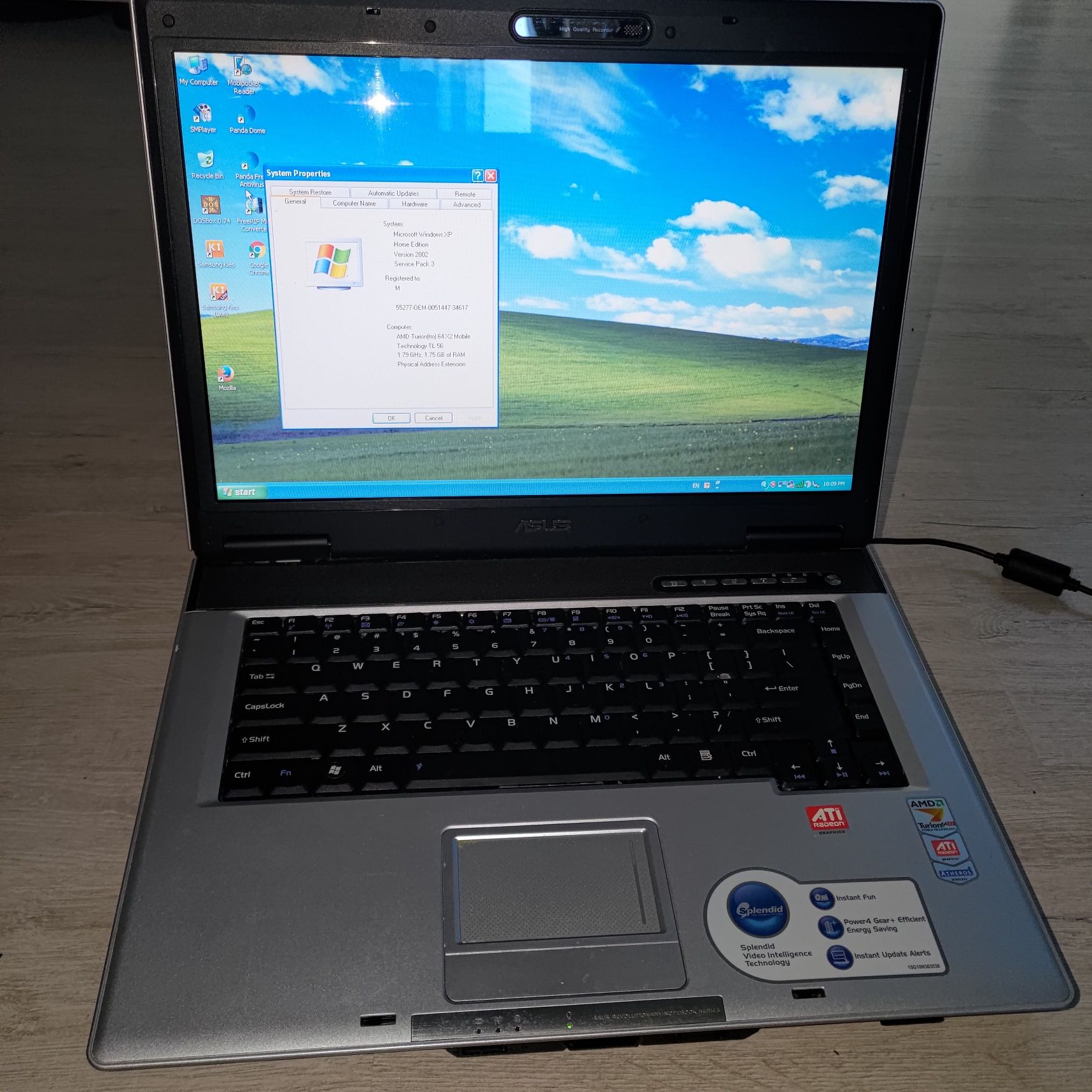 Laptop Asus Z53U funcțional