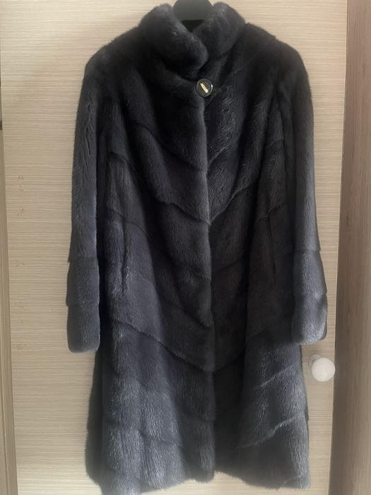 Красивая,качественная норковая шуба