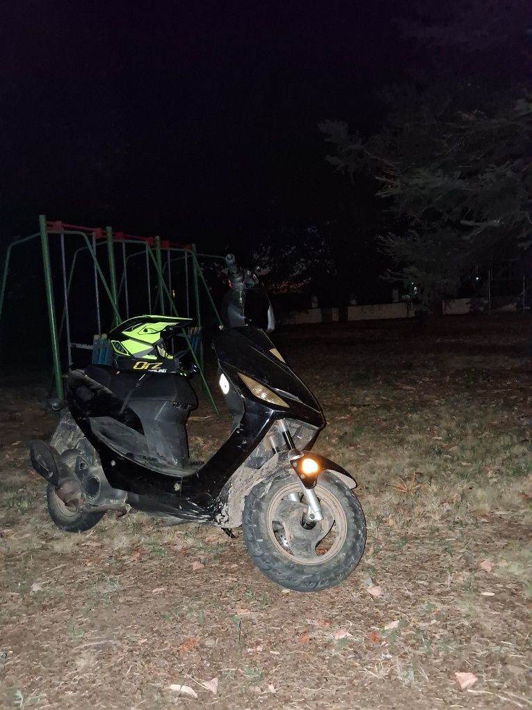 Скутер Generic Ride Jump 50 cc