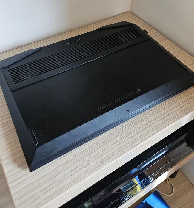 Laptop Gaming HP Pavilion 15
Model: 15-dk0039nq