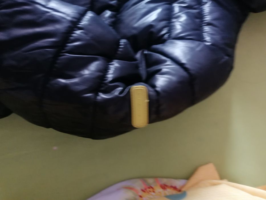 Vând geaca fâș fetițe