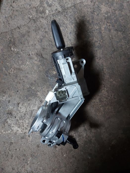 Contact cu cheie Opel Astra H