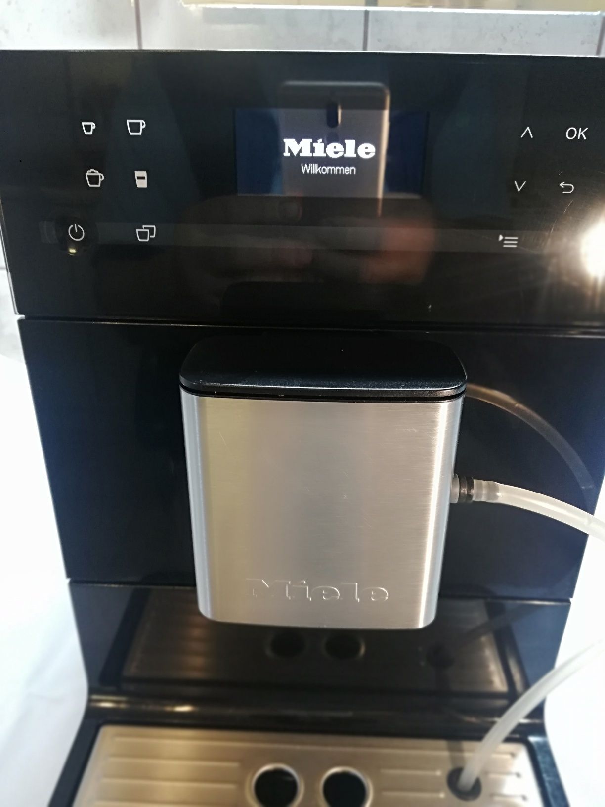 Miele aparat cafea