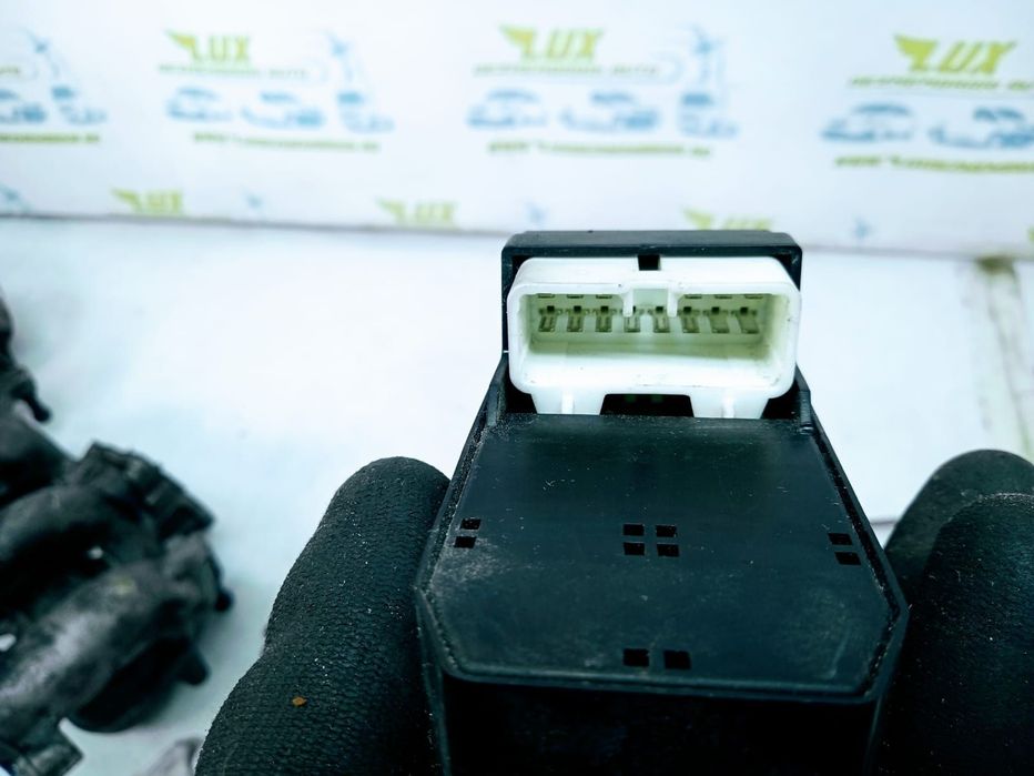 Panou butoane geamuri 620w10270 Hyundai Accent MC  [din 2006 pana  2011]