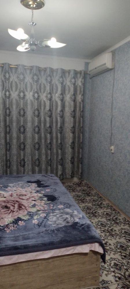 Квартира сотилади 2/2/4 Коракамиш 2/4