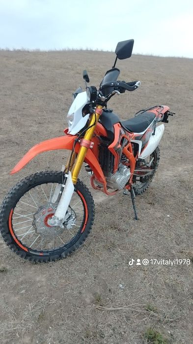 Мотоцикл HAMMER эндуро 300