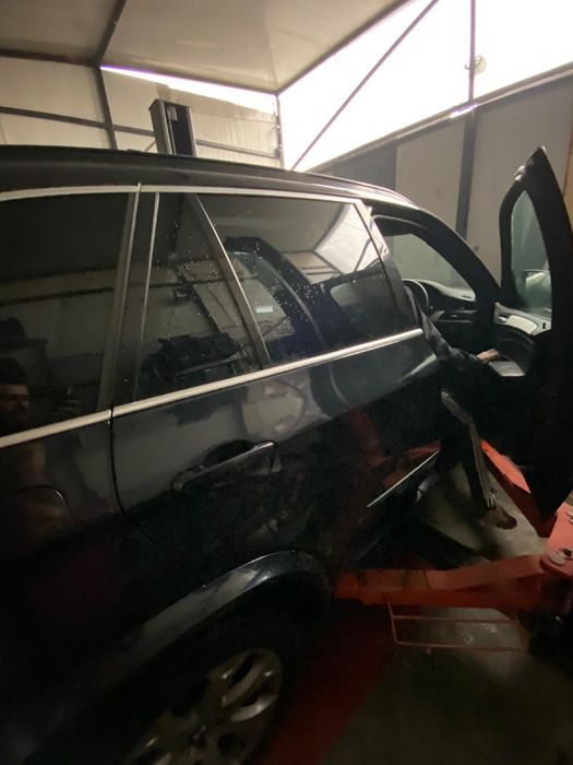 Usa stanga spate Bmw x5 e70