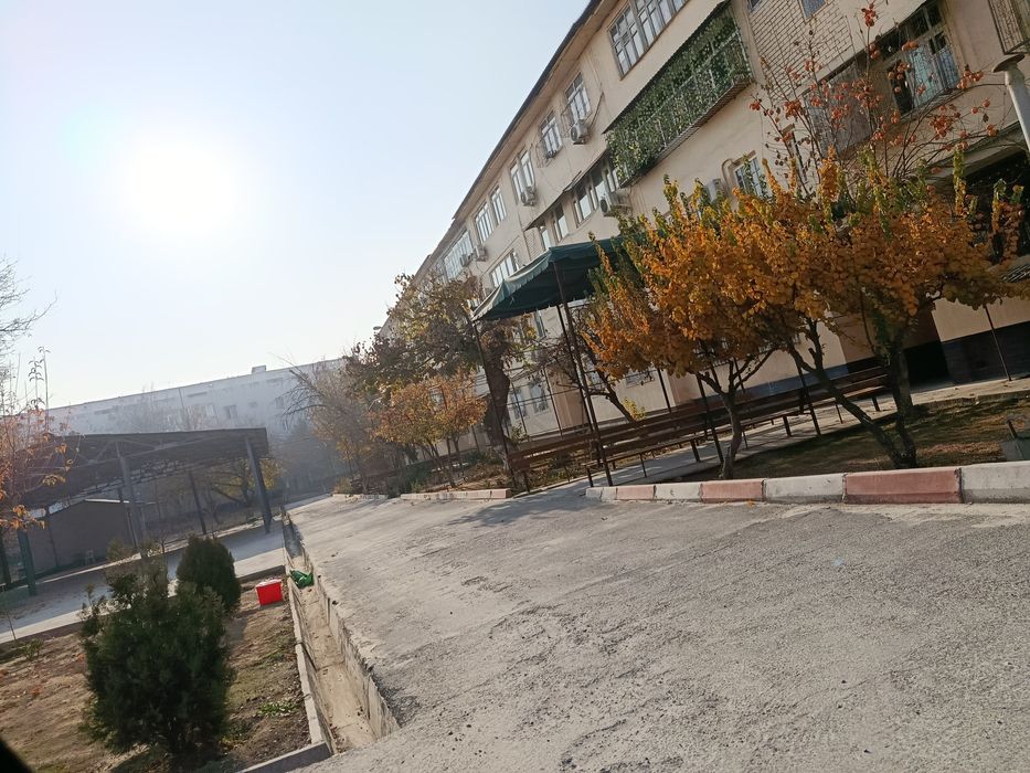 Своя 3 Хона 1 - этаж 4 этажлик дом