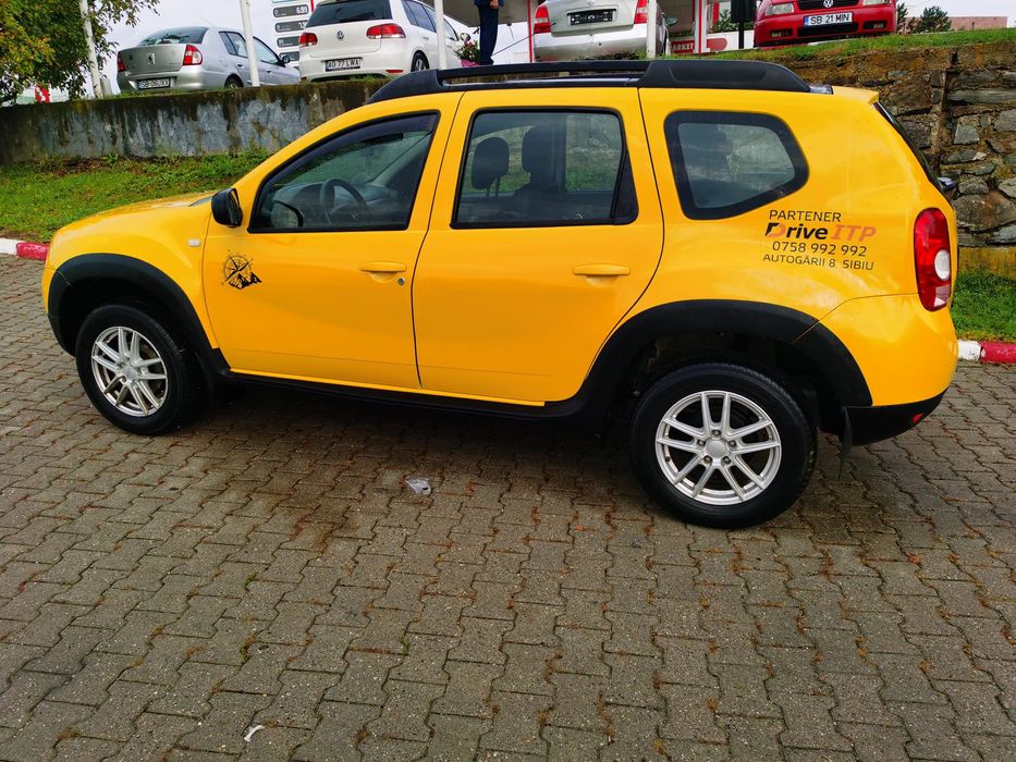 Dacia Duster 1.6 i