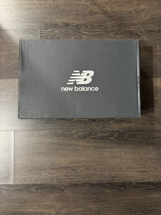 New Balance 9060 Grey