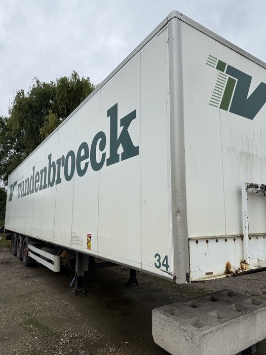 Semiremorca frigorifica si duba inchisa