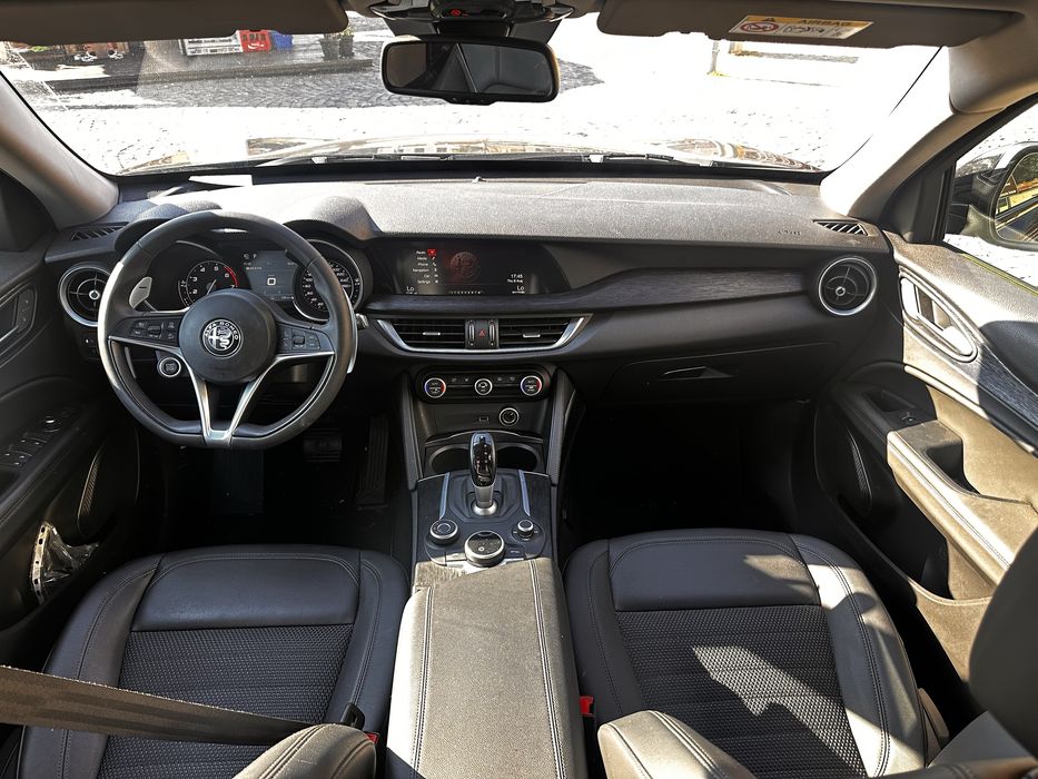 Alfa Romeo Stelvio 2.0 280CP