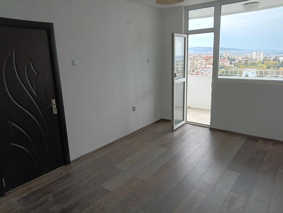 Продава се Тристаен апартамент в Стара Загора, Три чучура - център - 79 кв.м за 1551 €/кв.м - Снимка #1