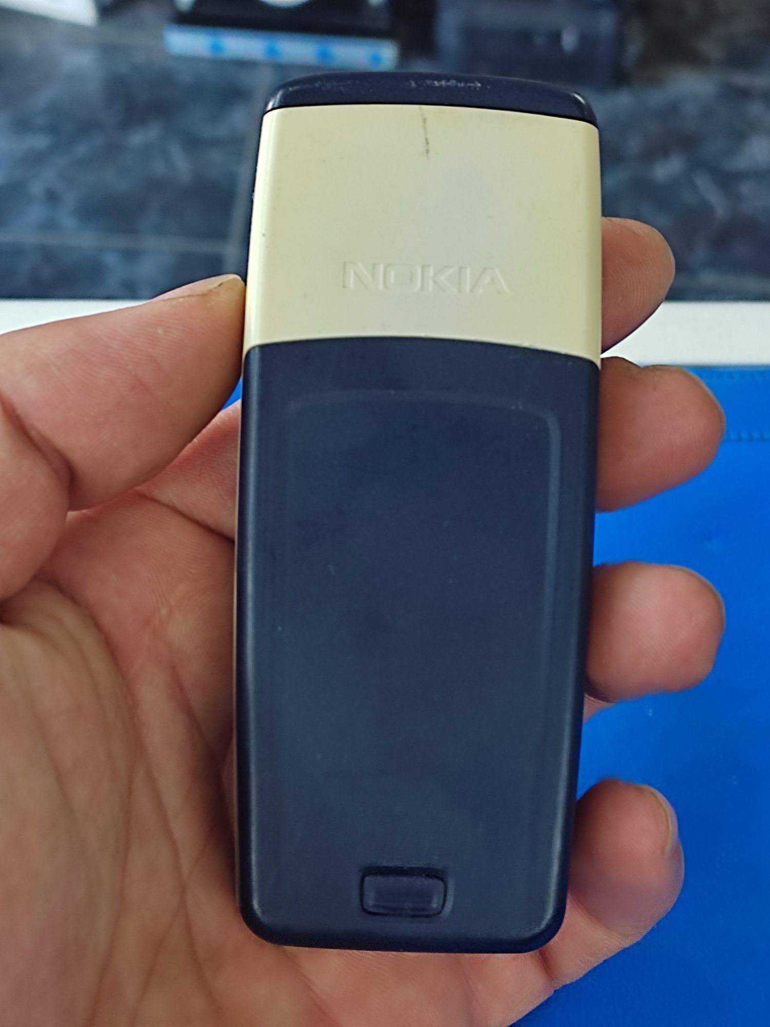 Телефон nokia 1112