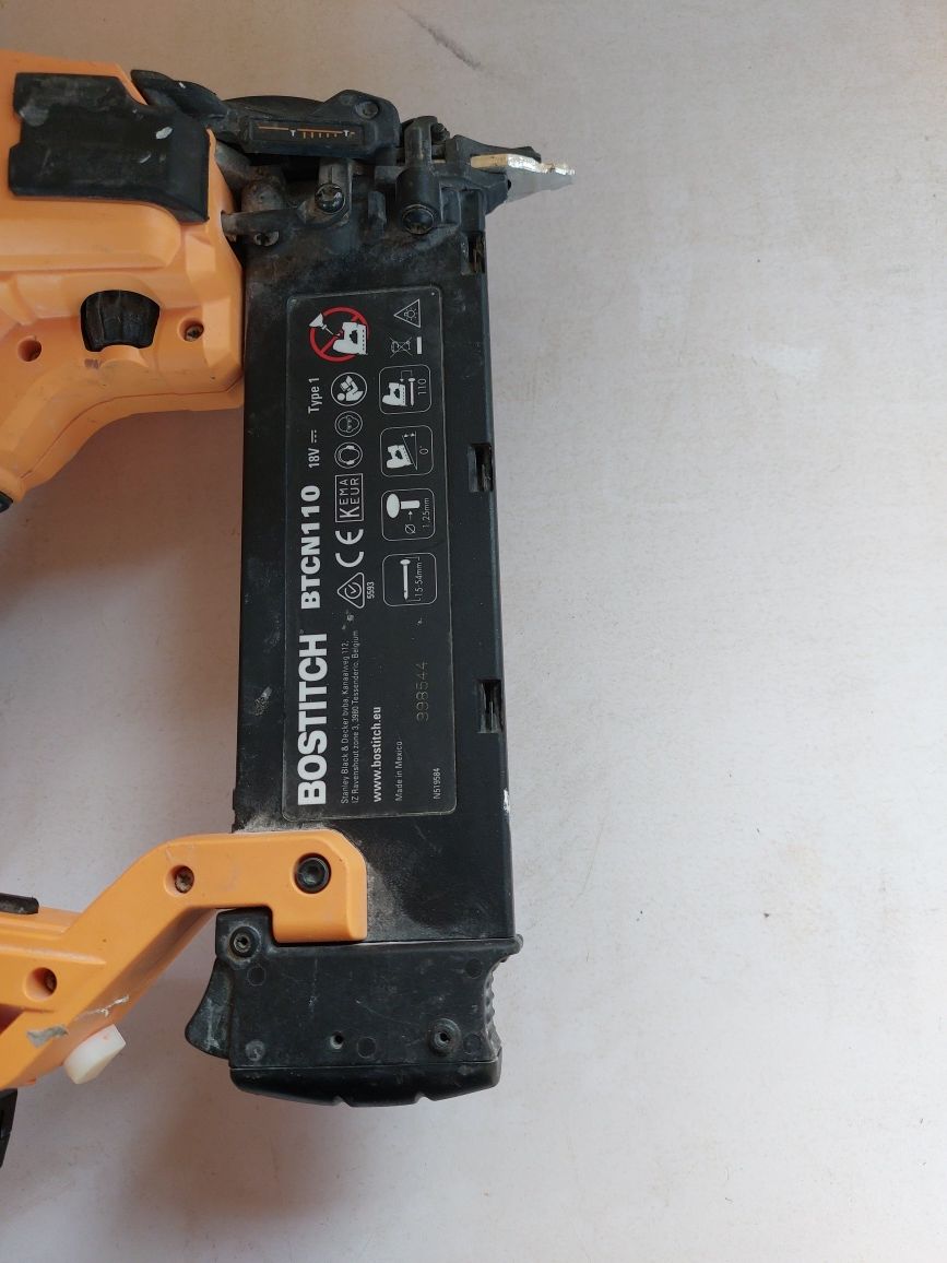 Bostitch 18Ga brad nailer (dewalt)- Акумулаторен такер