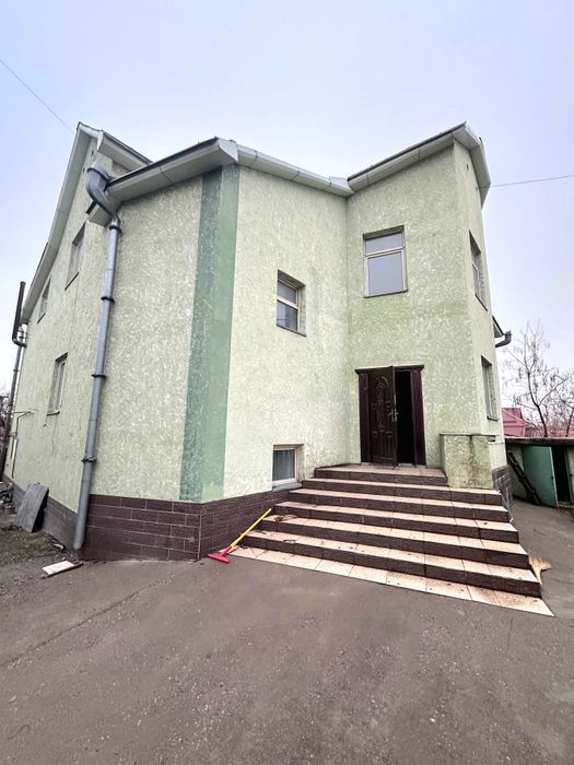 2-х этажный дом по ул.Жолдасбекова - Желтоксан.
