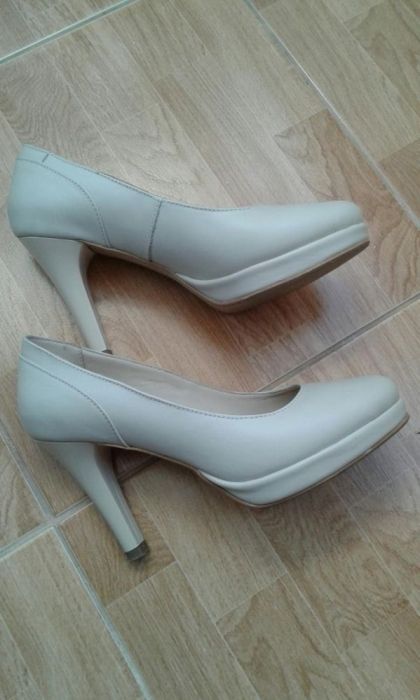 Vând pantofi piele, nr 37