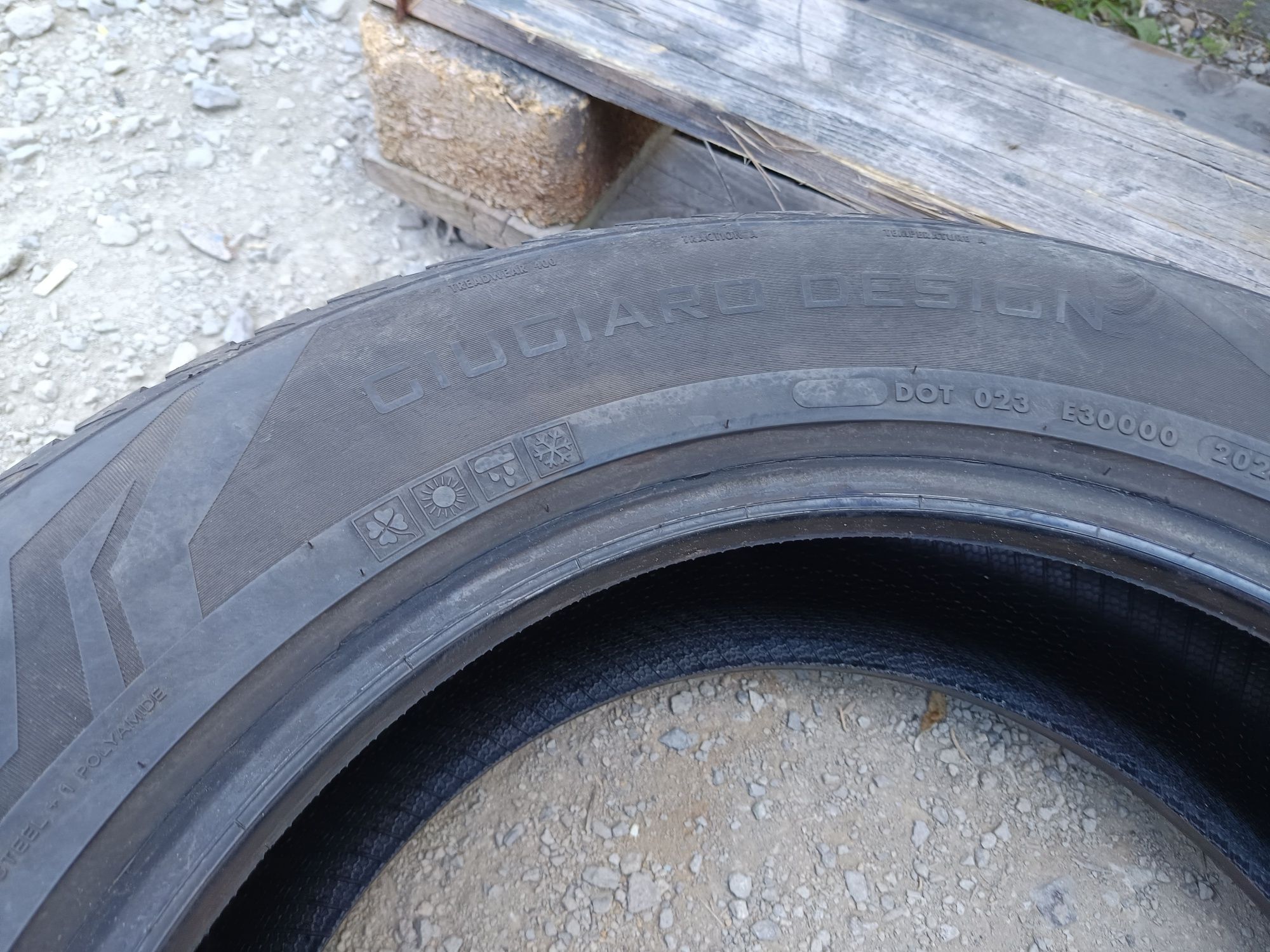 Летни гуми 215 65 R 17 VREDESTEIN Дот 2023