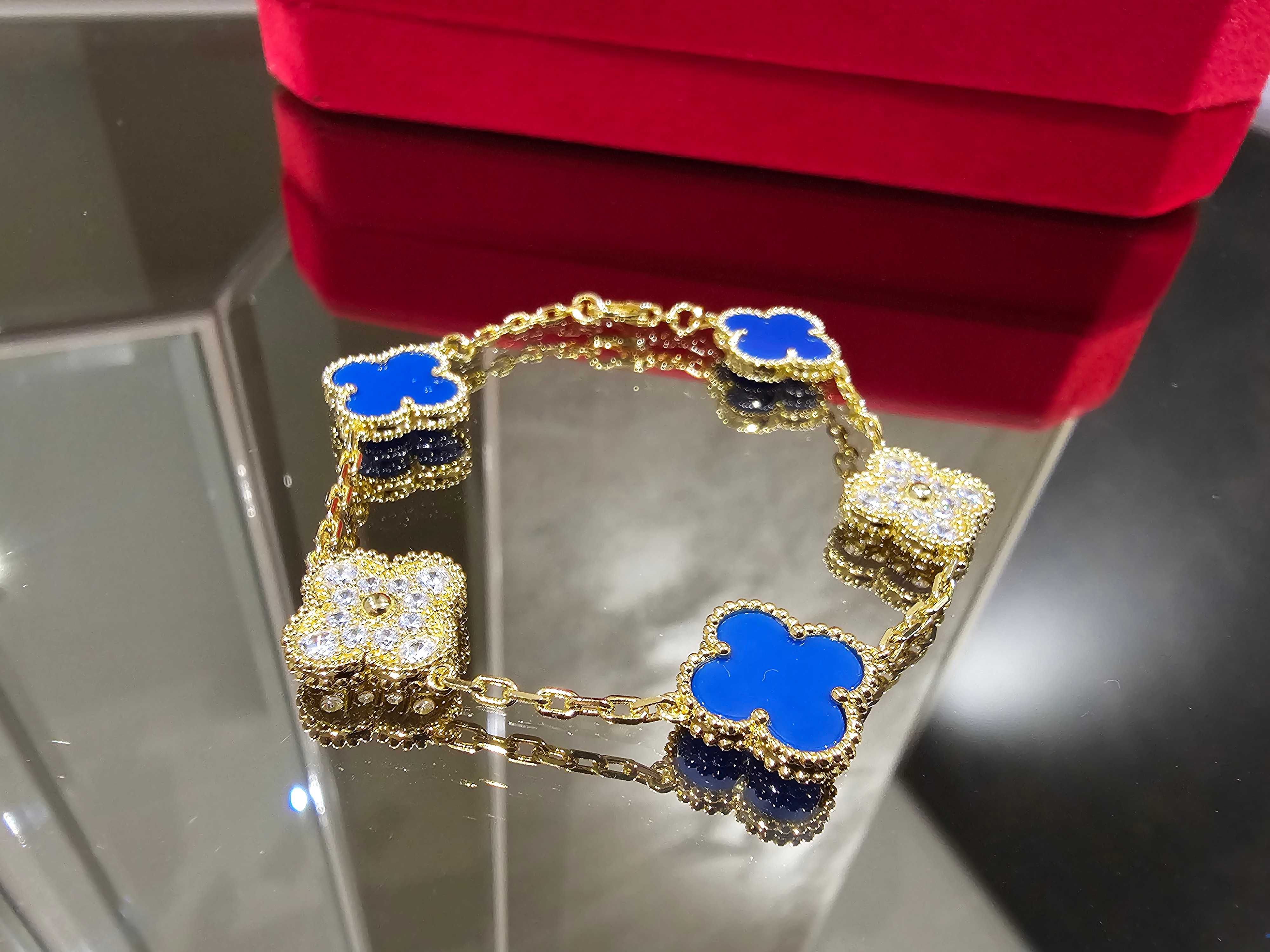 Van Cleef & Arpels VCA Blue Diamonds 5 Motifs Alhambra Дамска Гривна