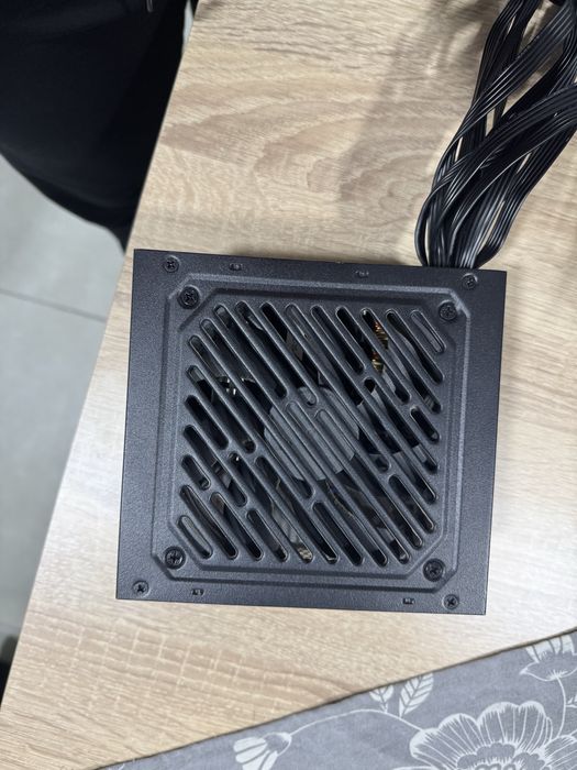 Продавам части за компютър