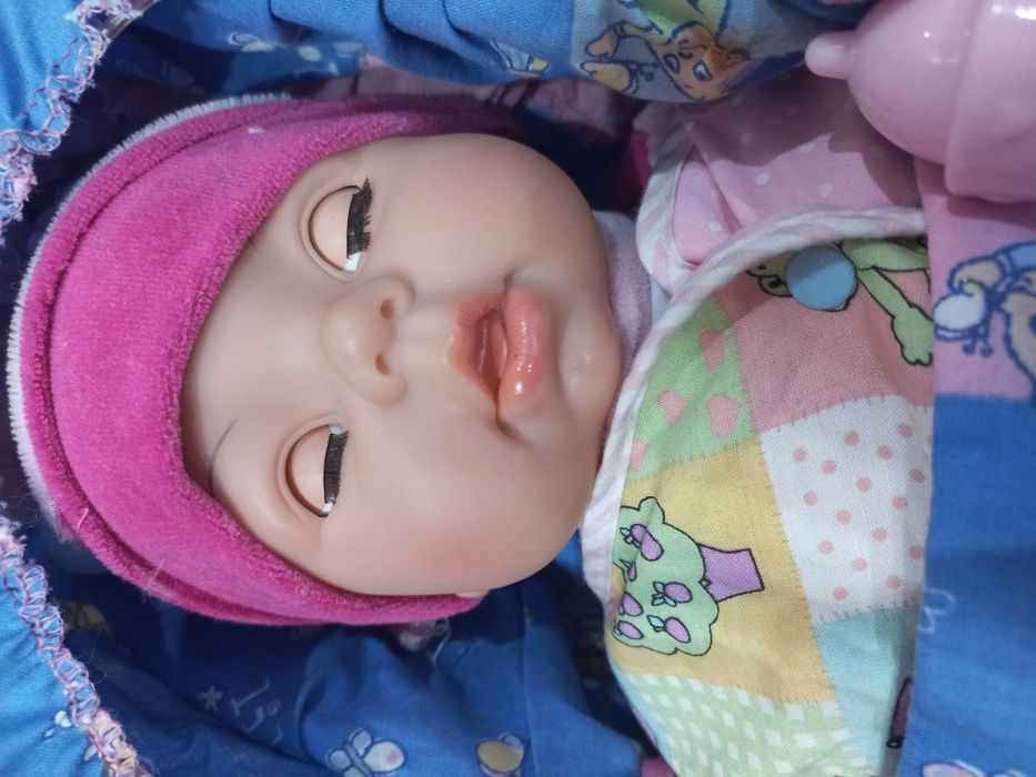 Papusa cu sunet sí accesorii