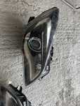 Faruri opel  insignia facelift cu bixenon