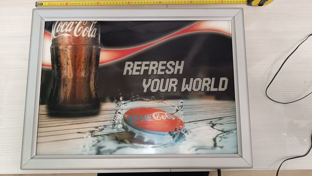 Vând logo uri coca cola luminate