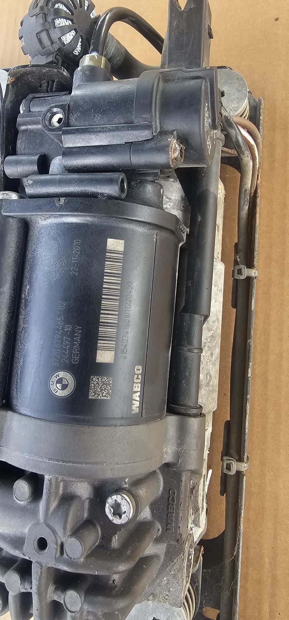 Compresor perne  aer bmw seria 5 gt ,f11,f07  f07