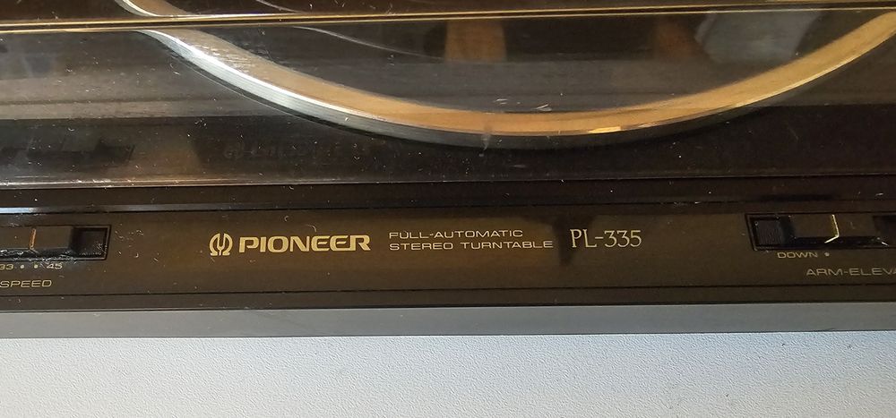 Грамофон Pioneer PL-335