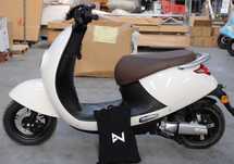 Scooter Lvneng / Niu / Super Coco nou