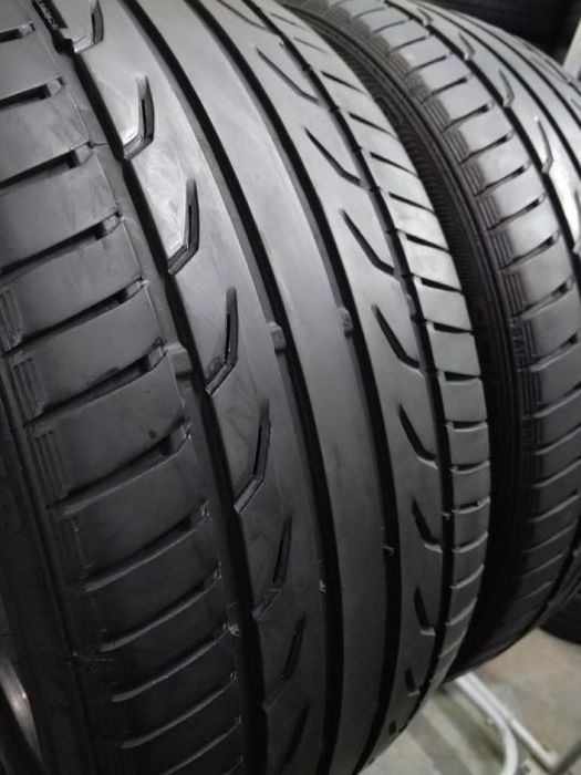 225 40 18, 225 45 18, 245 45 18, 245 40 18, 235 40 18, 225 50 18, 285