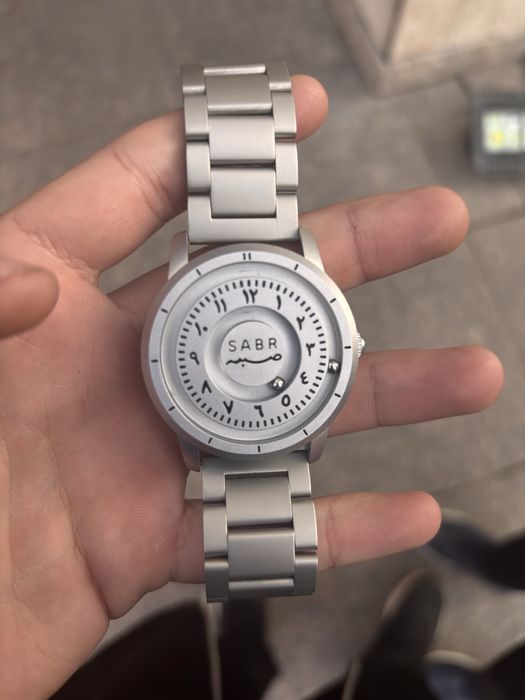 Часы SABR в хорошом качестве