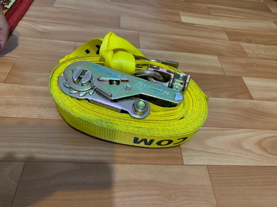 стяжные ремни с трищеткой