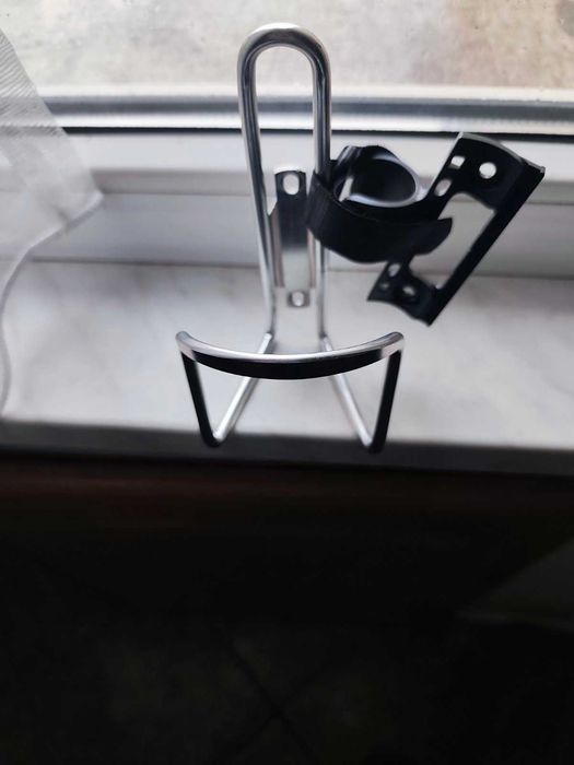 кошница/поставка за бутилка/бидон на велосипед с приставка за помпа