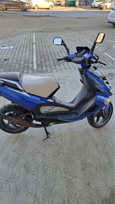 Vând piese scuter Aprilia SR50 Ditech - Morini