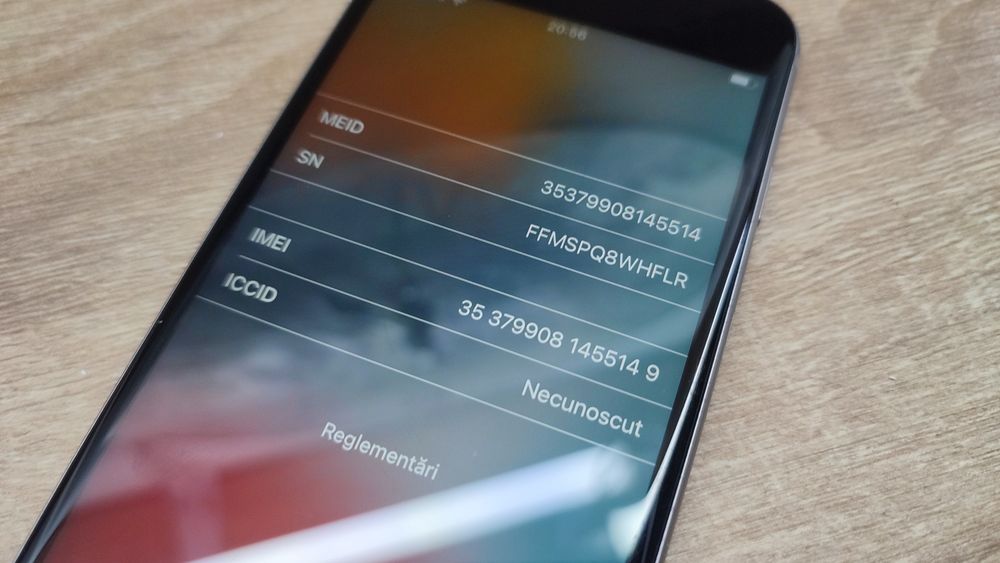 Display iPhone 6s Impecabil plus carcasa impecabila și alte piese