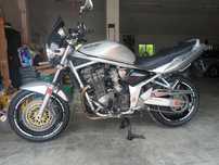 Suzuki GSF Bandit N 1200 din 2005