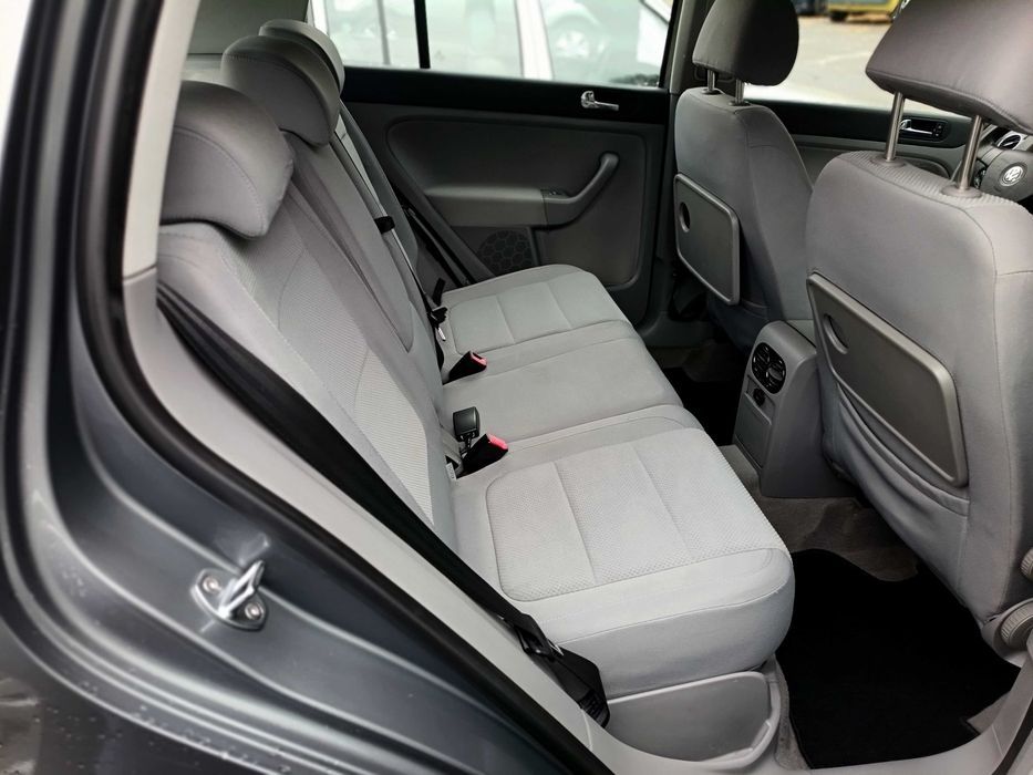 VW Golf Plus 1.6-16V-6 Speed-A/C-186х.км. EVRO4