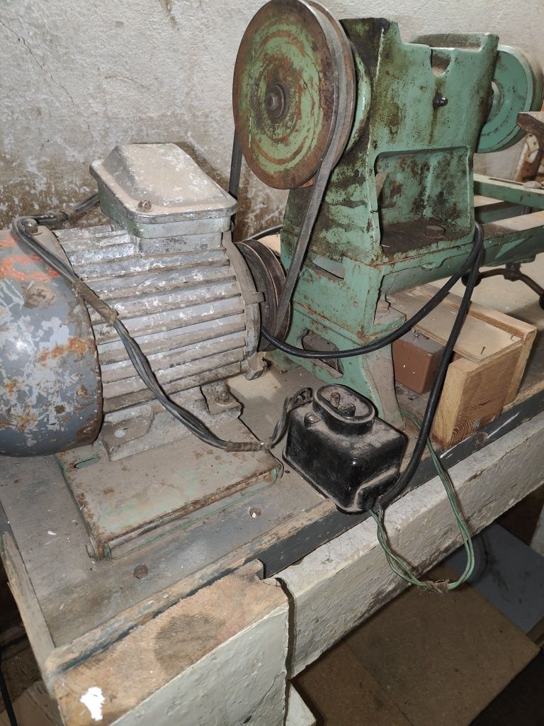 Продаётся токарный станок СТД-120