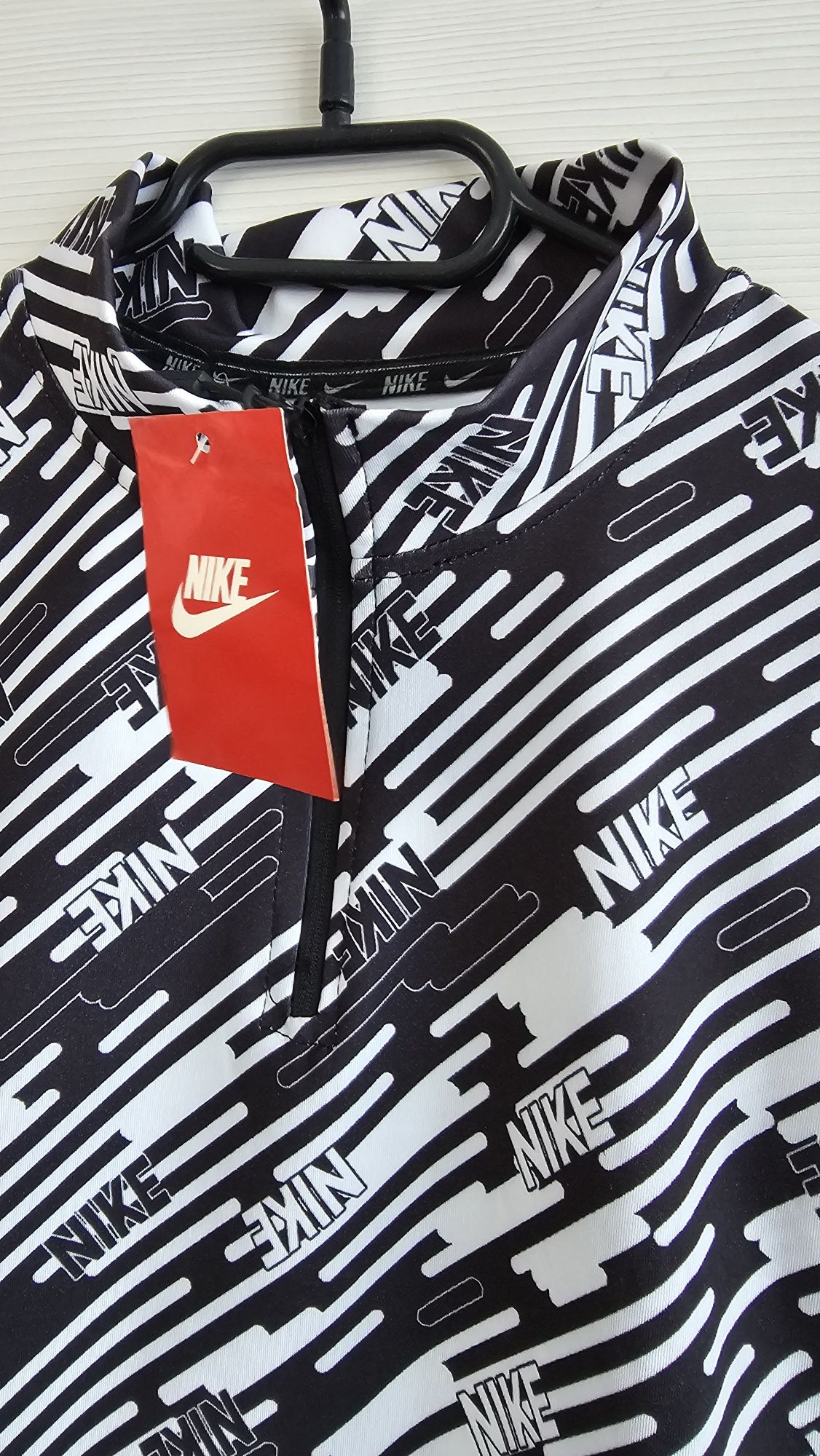 Vând tricou Nike nou, mărimea s