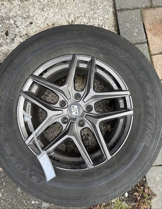 Комплект джанти JEEP WRANGLER JL летни гуми 255/70/18