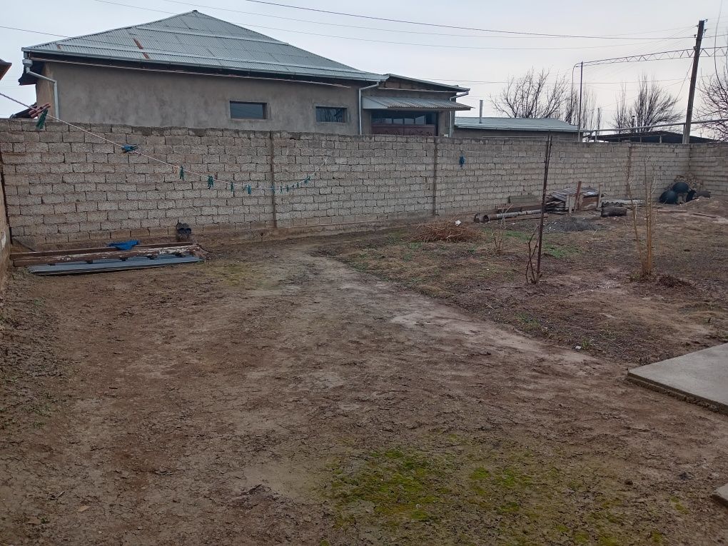 Qibray A jomiy mahallasida 2 sotix yer sotiladi xujjatlari joyida