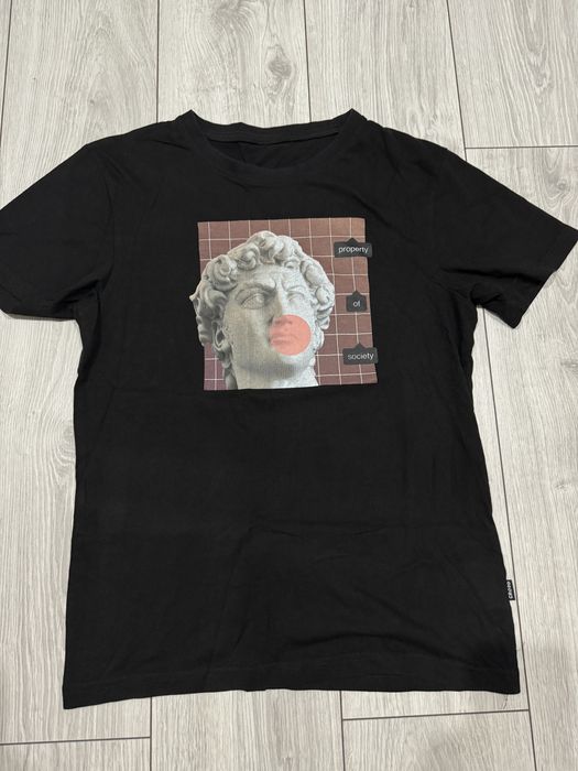 Tricou cu imprimenu
