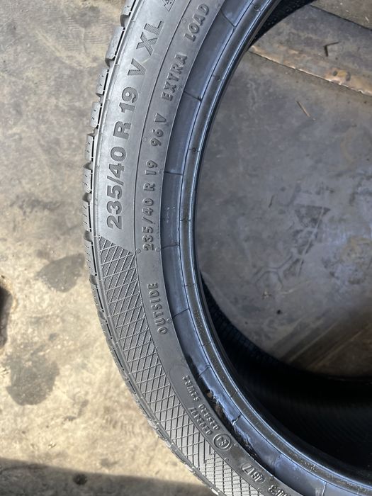 4 Anvelope Iarna 235/40/19 Continental