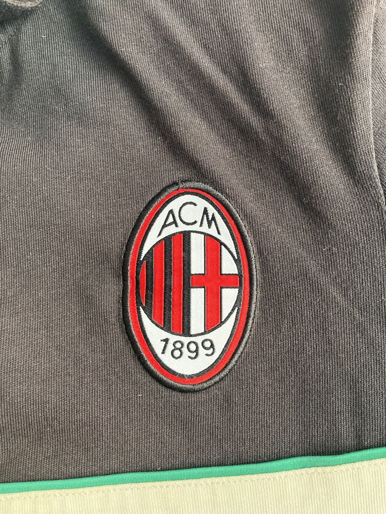Оригинална тениска на милан Milan