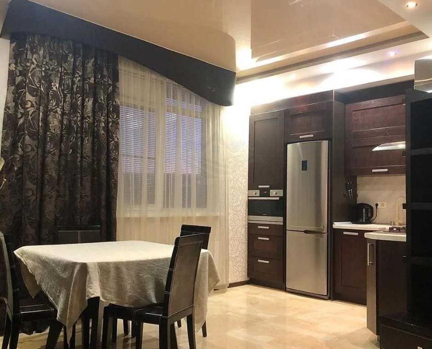 Дава се под наем Двустаен апартамент в Пловдив, Гагарин - 65 кв.м за 204 € - Снимка #3