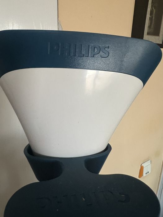 Нов уред-манекен за гладене с пара Philips